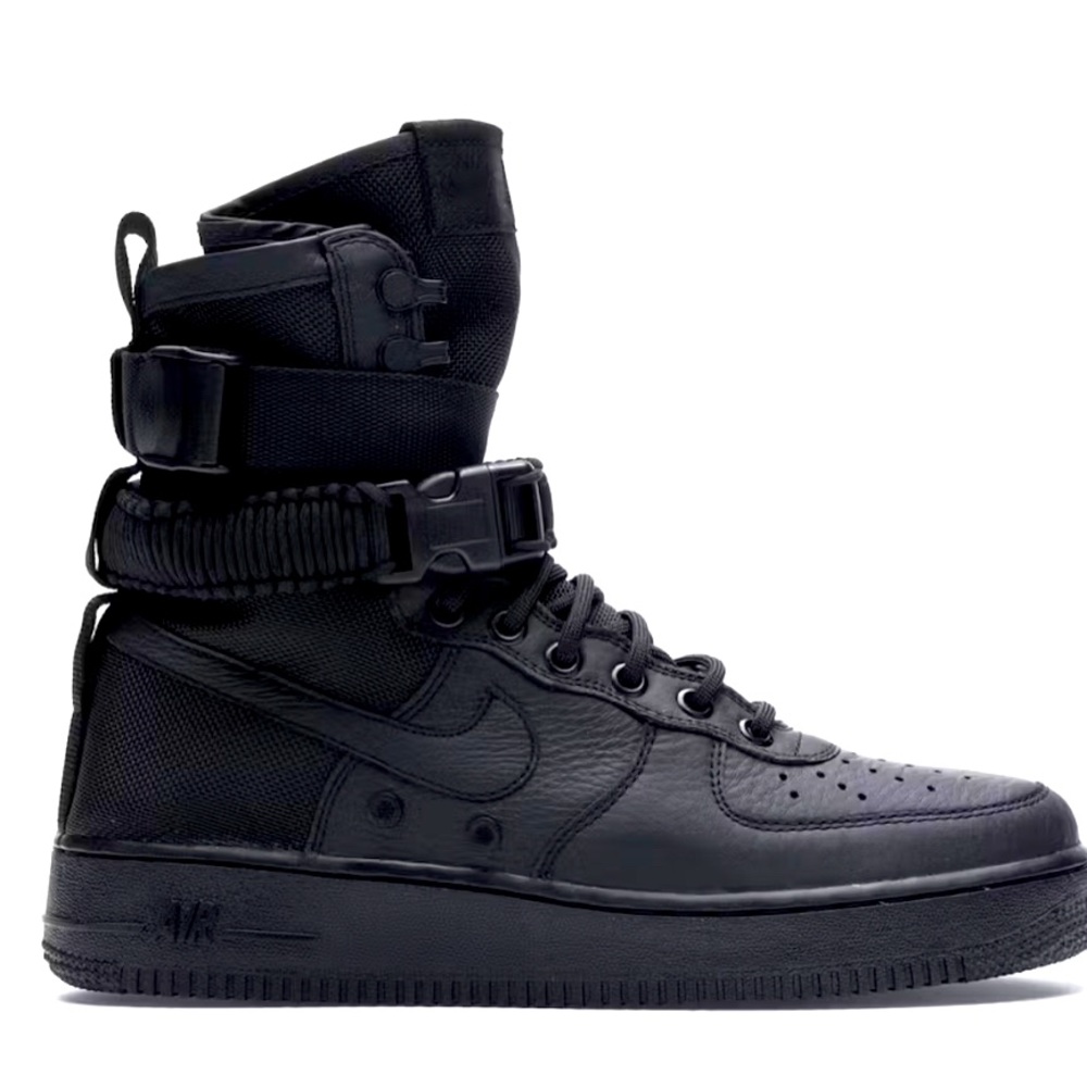 Nike SF Air Force 1 High  size 12